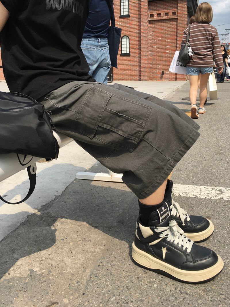 DISCERNMENT（ディサーンメント）の「ループポケット ウォッシュドバミューダショーツ3C（パンツ）」