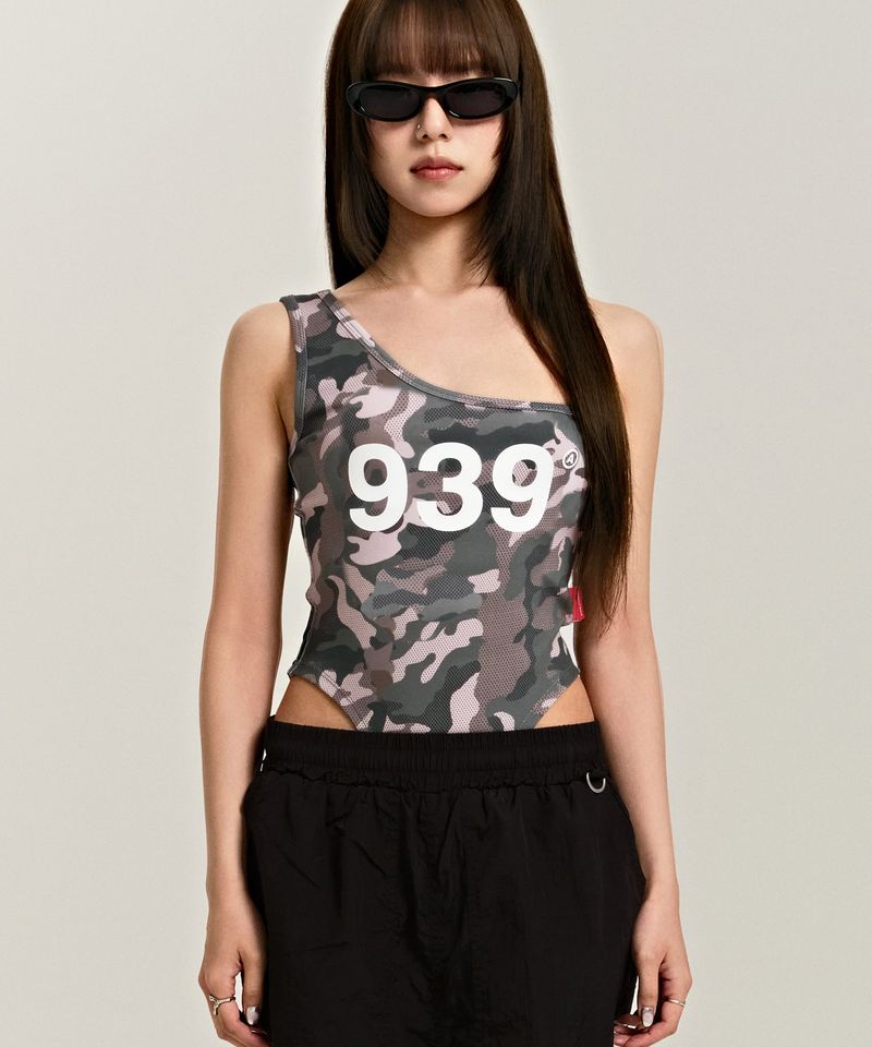 ARCHIVE BOLD（アーカイブボールド）の「939 LOGO ONE SHOULDER BODYSUIT (CAMO)（Tops）」