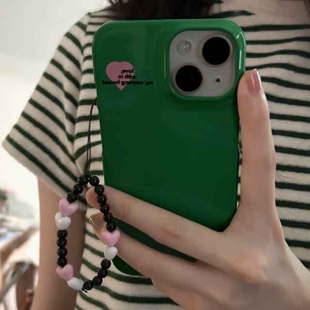 omyonghouse（オミョンハウス）の「DEEP GREEN CASE（Smartphone Accessories）」