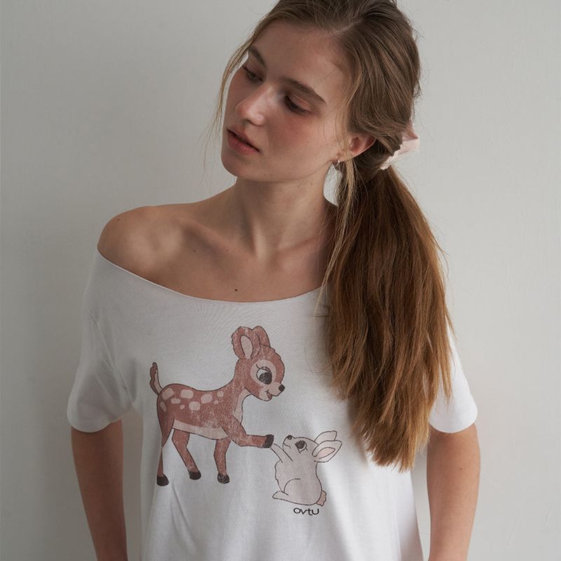 OVT-U（オーブイティーユー）の「Bunny & Deer Cut-Off Tee（Tops）」