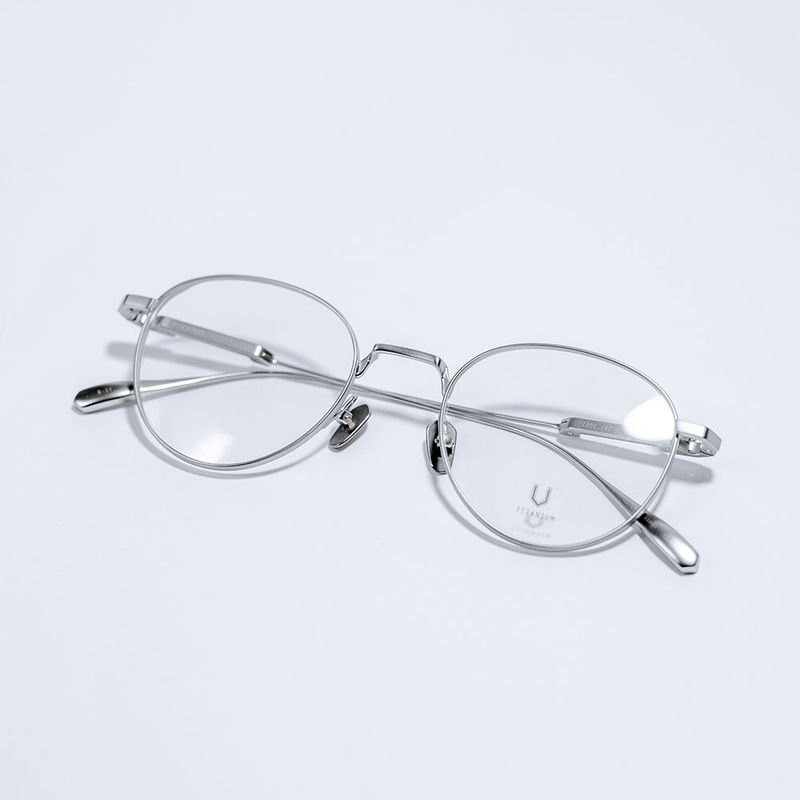 Knouun Round titanium glasses CODE. 102. C Sizzy silver