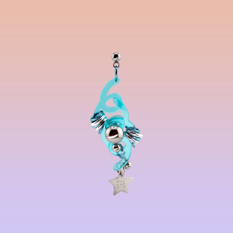 Miao Atelier（ミアオ アトリエ）の「ウィグリーピアス (CYAN)（アクセサリー）」