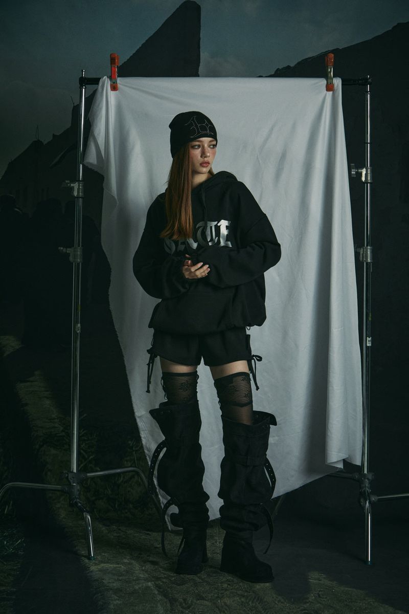 METAL MINK HOOD