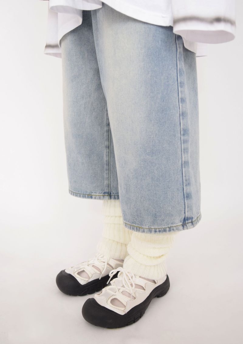 Snug Bermuda pants