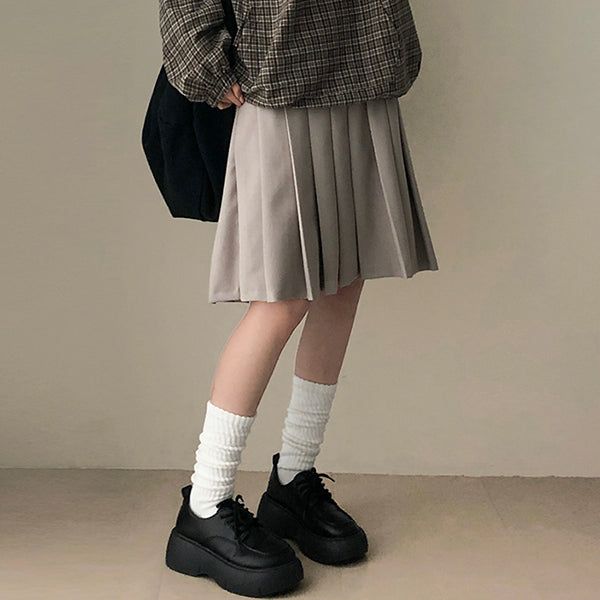 Bad back banding pleated skirt