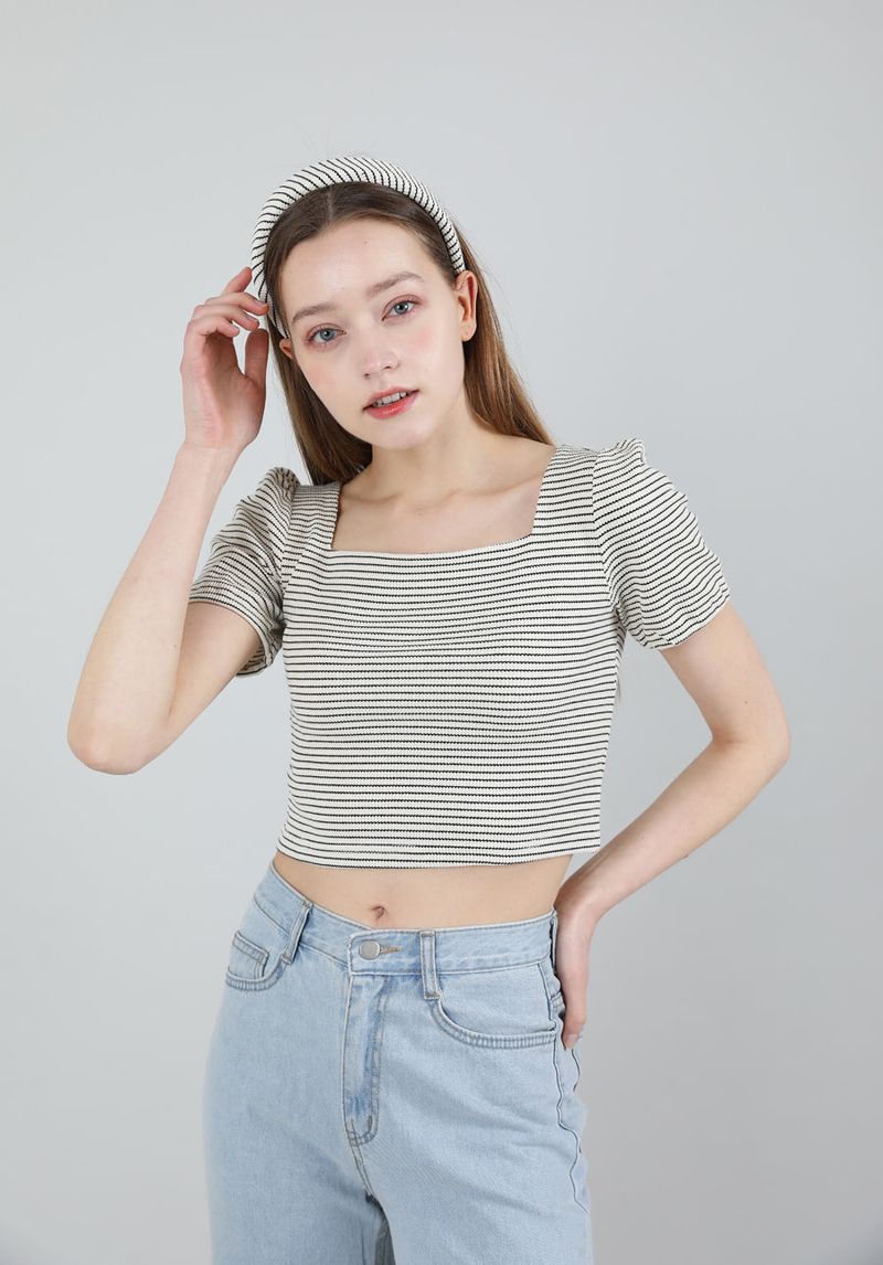 cattline（カトリーヌ）の「Stripe Puff T-shirt Ivory（Tops）」
