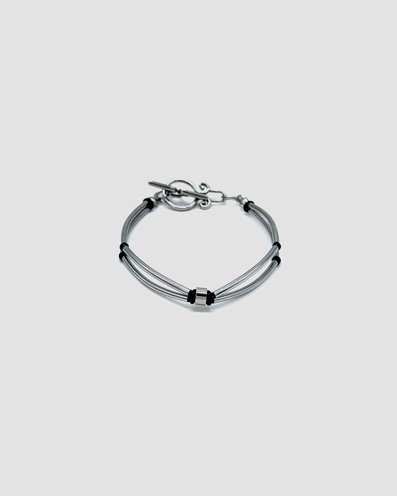 Vine onyx bracelet