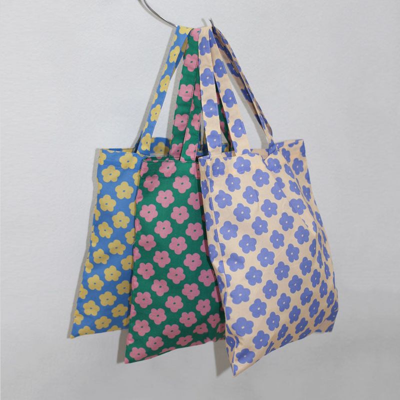 youlikehome(ユーライクホーム)の「3color) Flower Mini tote Bag (Bags)」