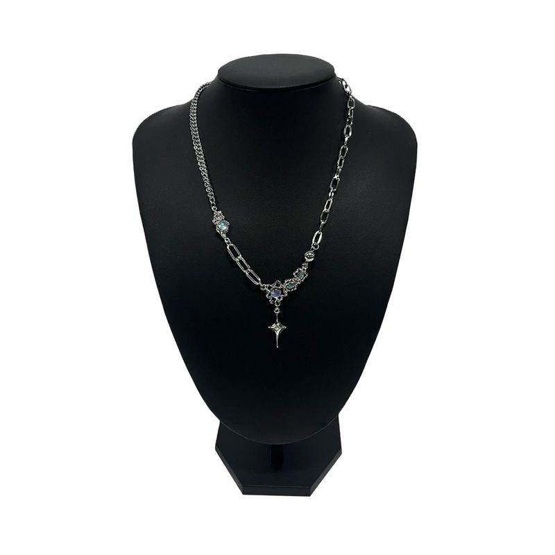 Chloe classic Necklace
