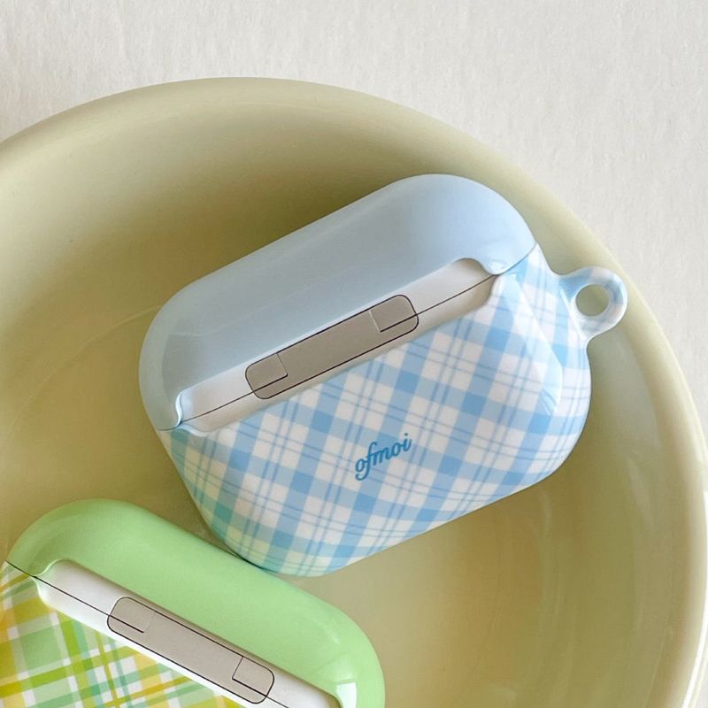 ofmoi（オブモイ）の「ソラ チェック グロッシー エアポッズ ケース（スマホグッズ/小物）」