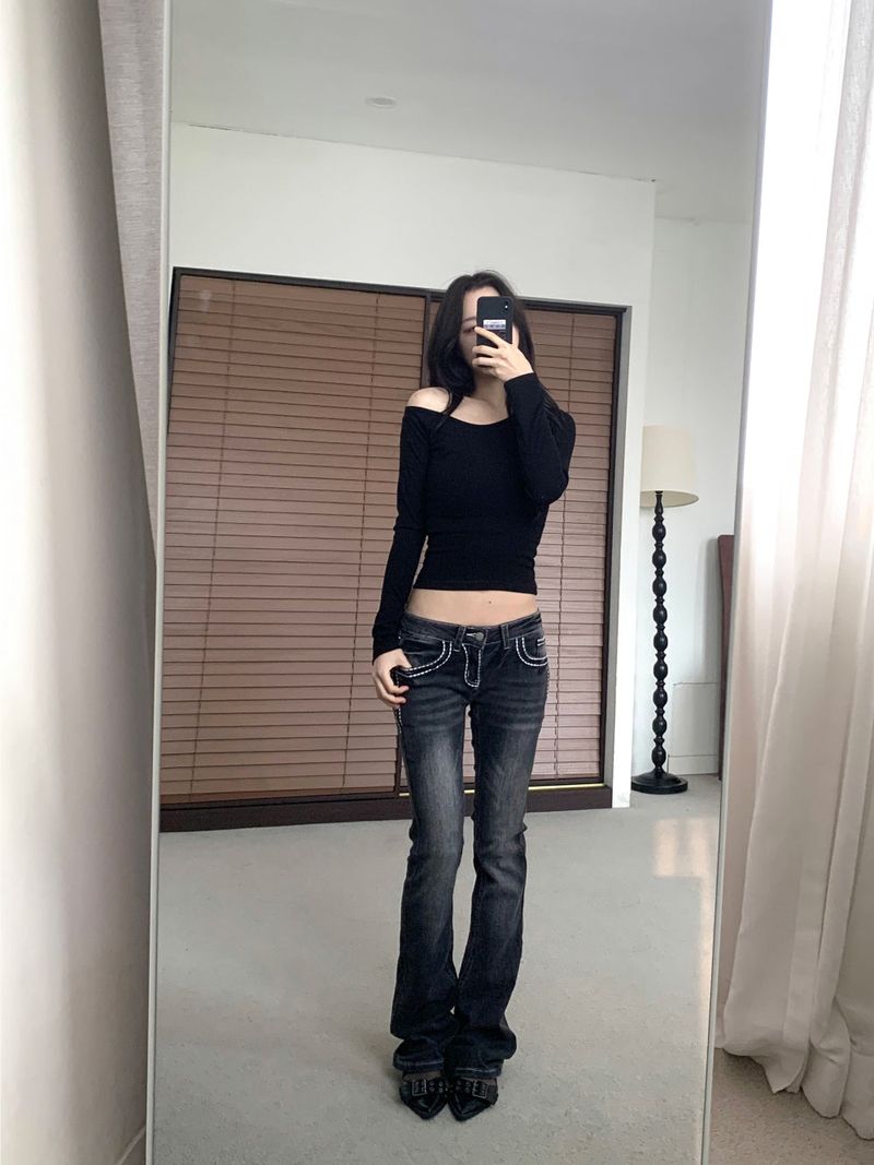 Back Pocket Contrast Stitch Gradient Low-Rise Bootcut Pants