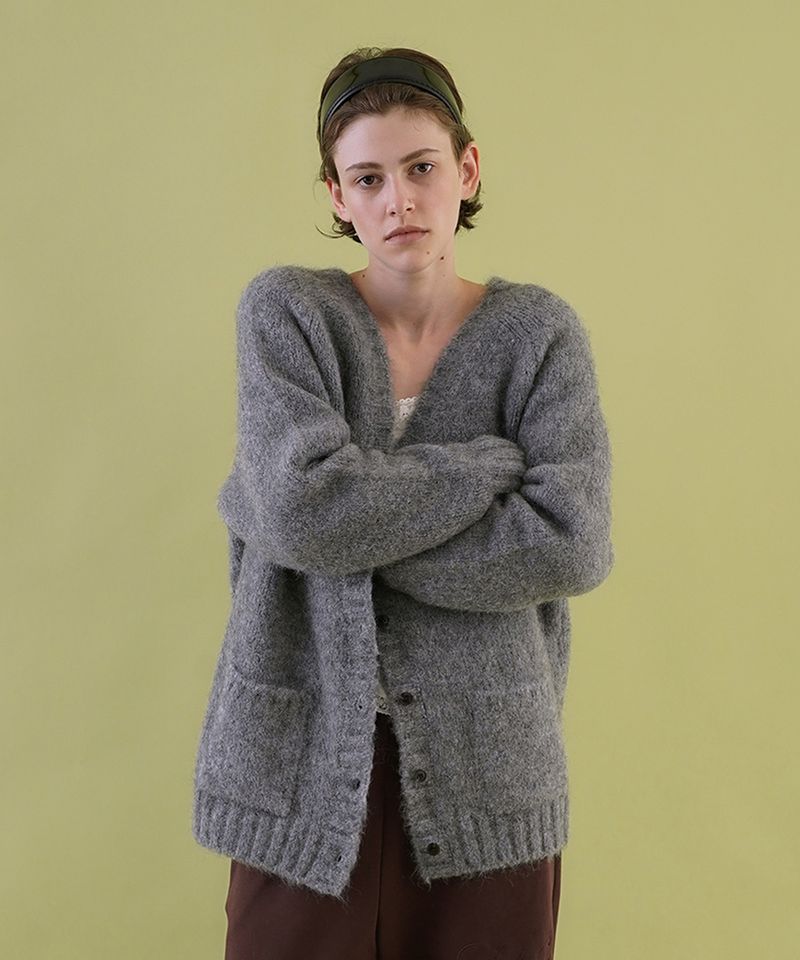 WITHOUTSUMMER（ウィズアウトサマー）の「Softy alpaca cardigan_gray（Tops）」