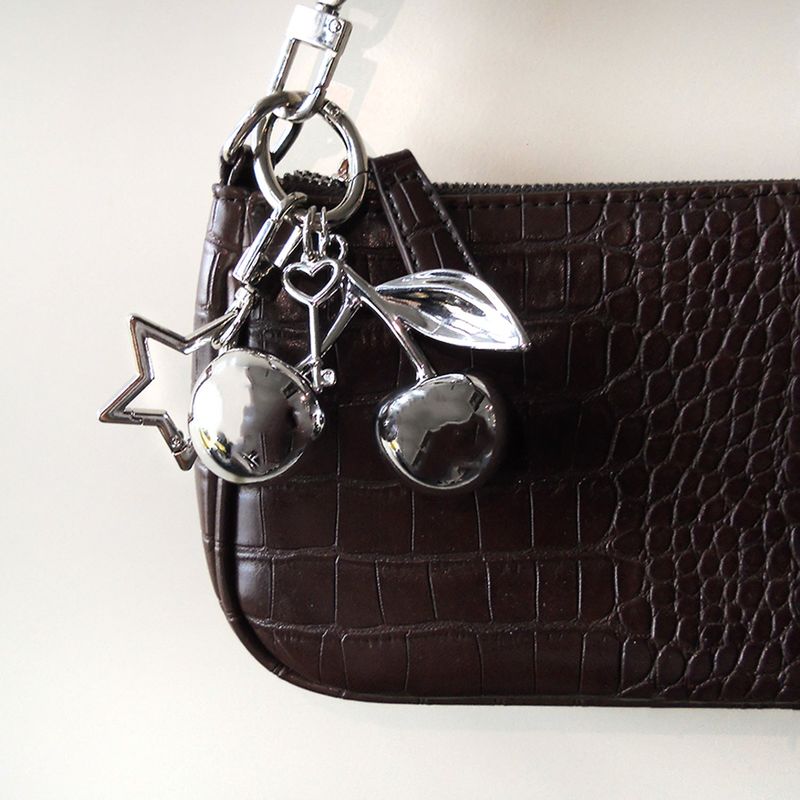 Silver cherry star keyring