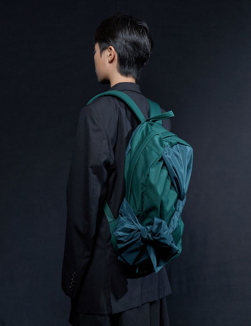 Knotted Backpack (Peacock green)