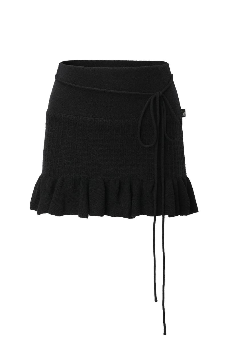 Mew knit skirt