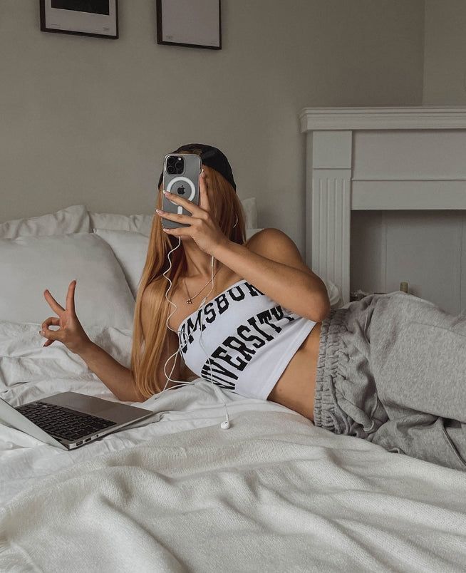 Bloom Lettering Pig Tube Top (+With Cup)