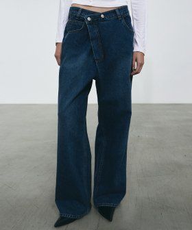 NICK&NICOLE(ニック&ニコール)の「UNBALANCE DENIM PANTS_BLUE(Pants)」
