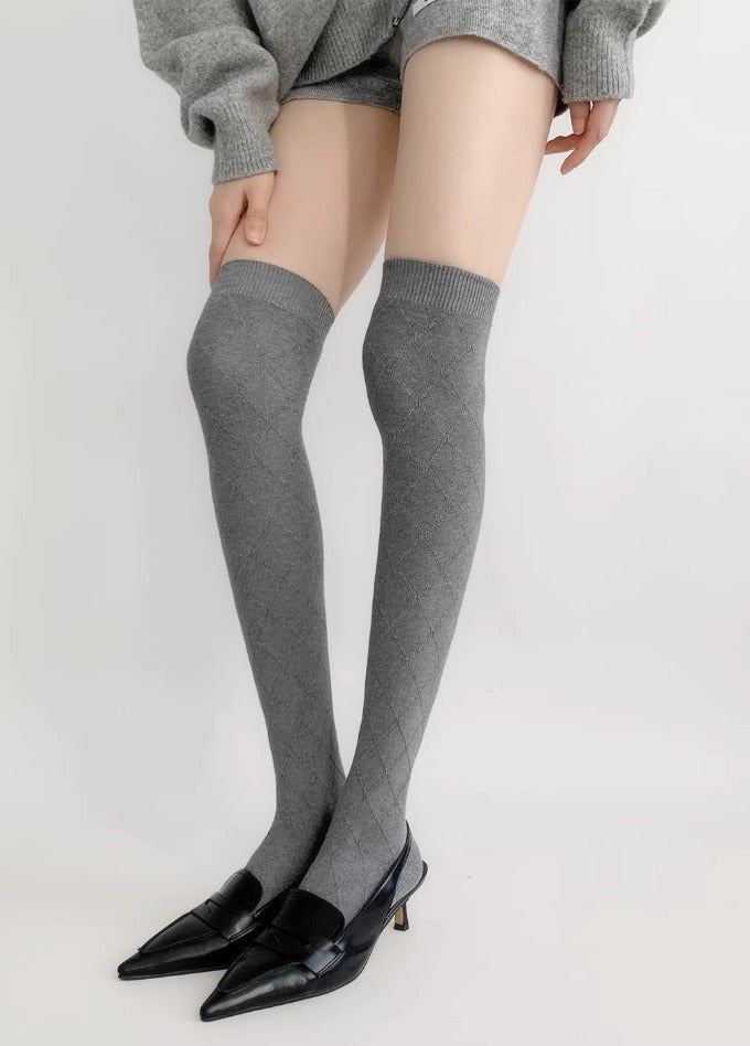 myorang(ミョラン)の「Dia Jacquard Long Knee Socks (3color)(Fashion Accessories)」