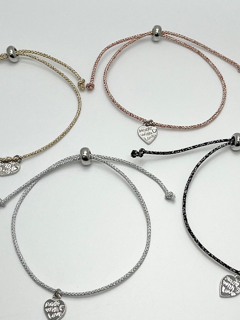 [NCT WISH RIKU] with love bracelet