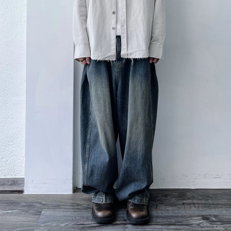 FADE MEET（フェードミート）の「Curved Striped Washed Denim Trousers（Pants）」