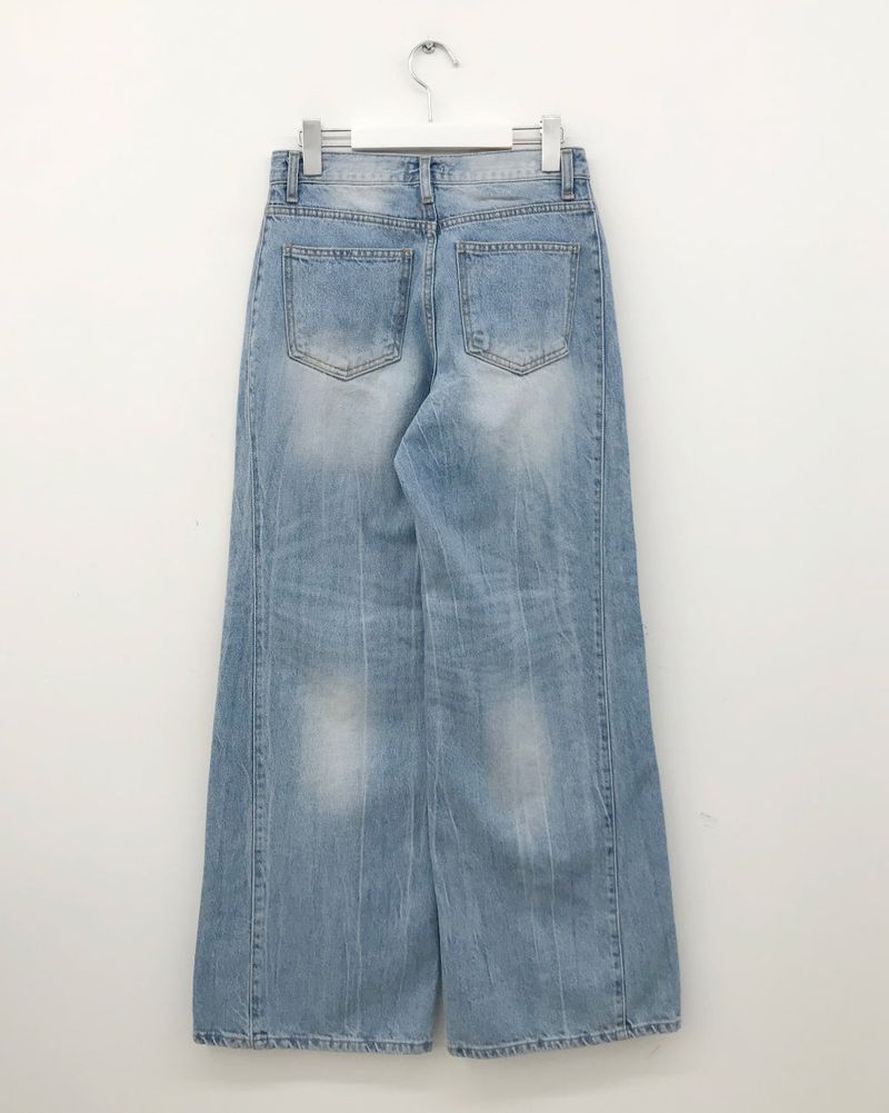 Peacock Light Washed Denim (1color)