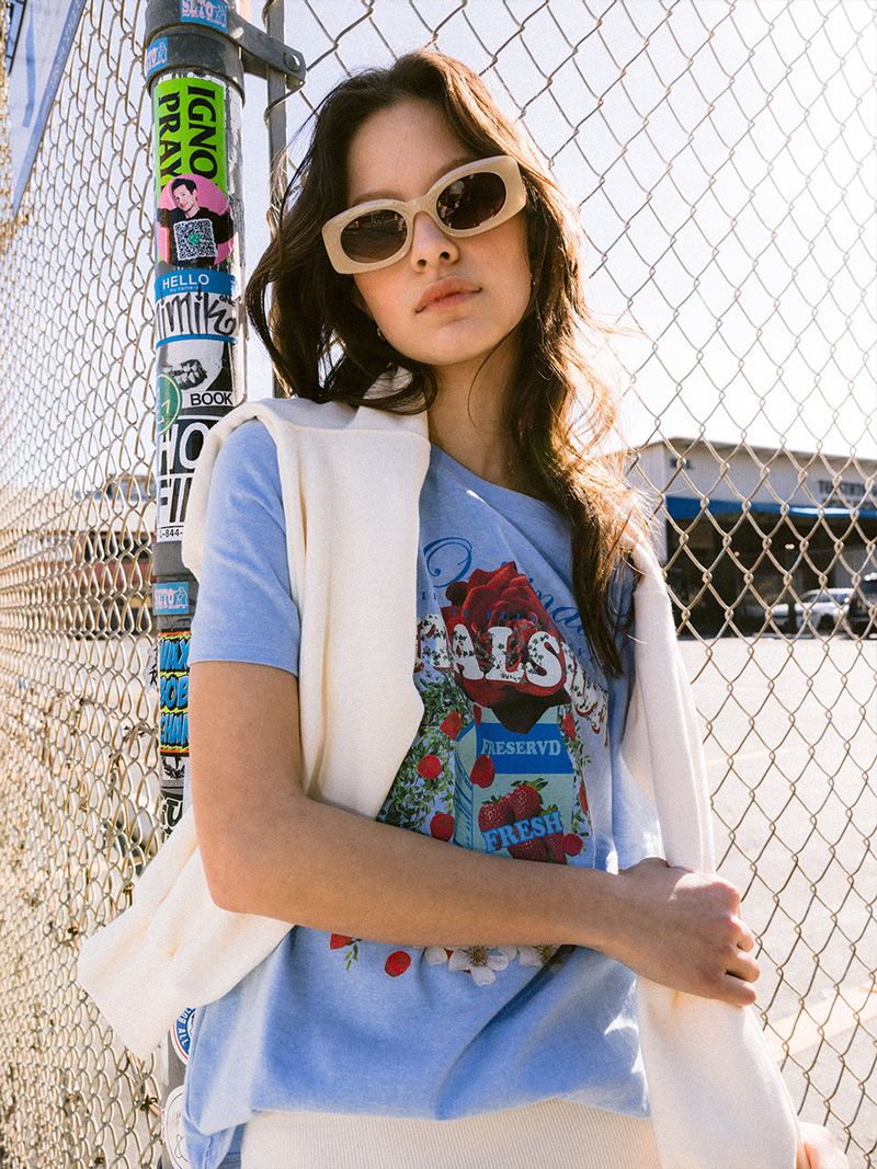 Rose Garden T-Shirt (Light Blue)