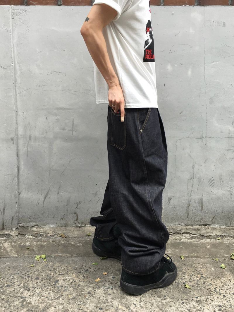 Jeff One Pleat Raw Wide Denim Pants