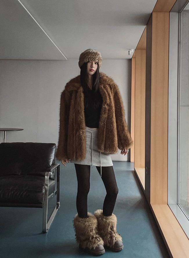 Regina cut half fur coat