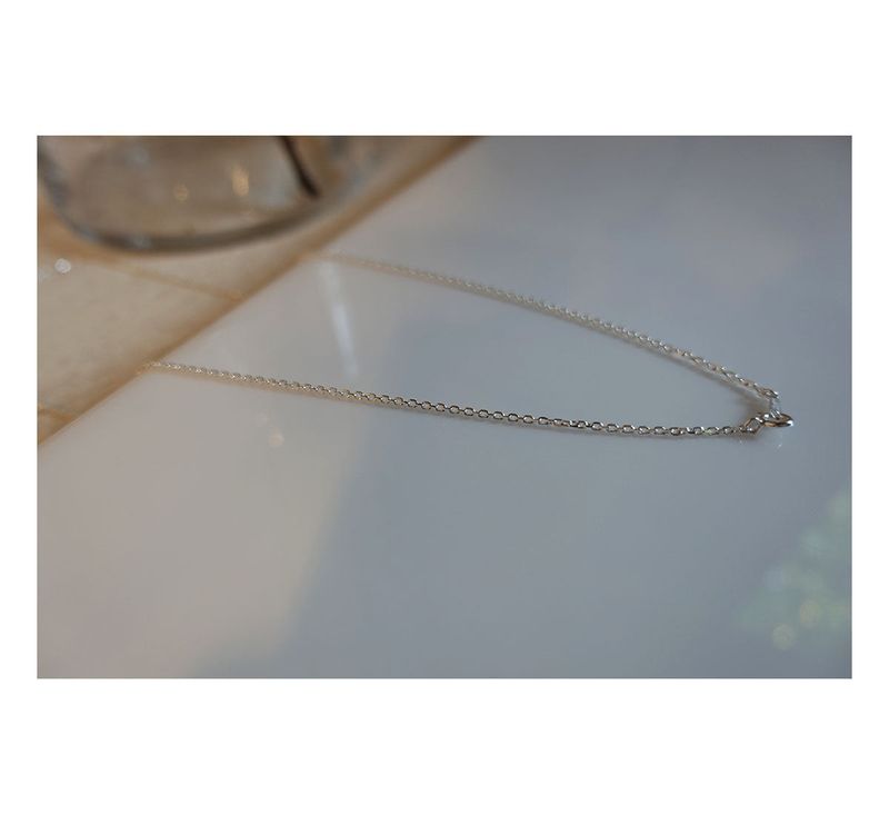 Luster chain necklace