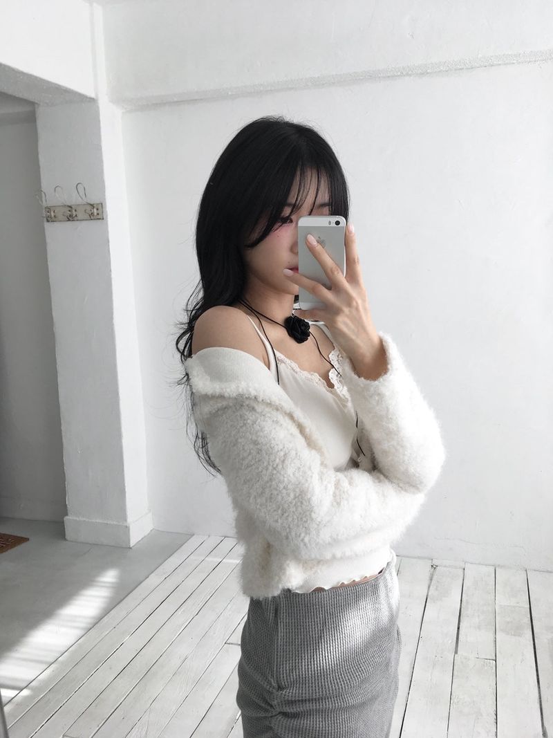 Bosong Fur Cardigan