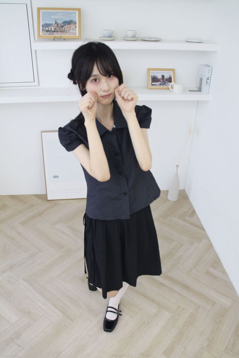 Dot Puff Cap Sleeve Blouse