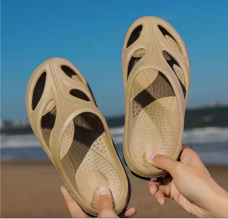 Santos Slippers