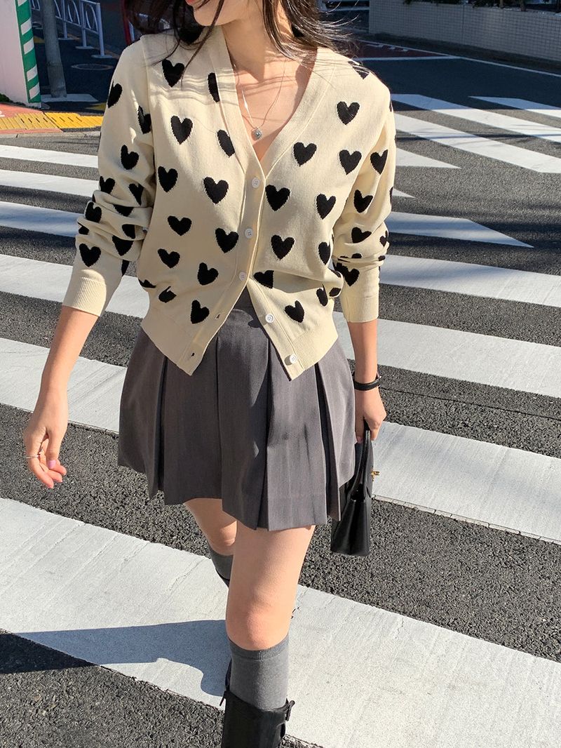 [MADE] Peto Pintuck Mini Skirt