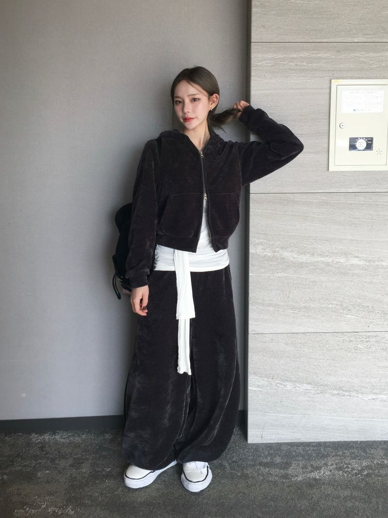 Glam Layering Tie Long Sleeve (4c)