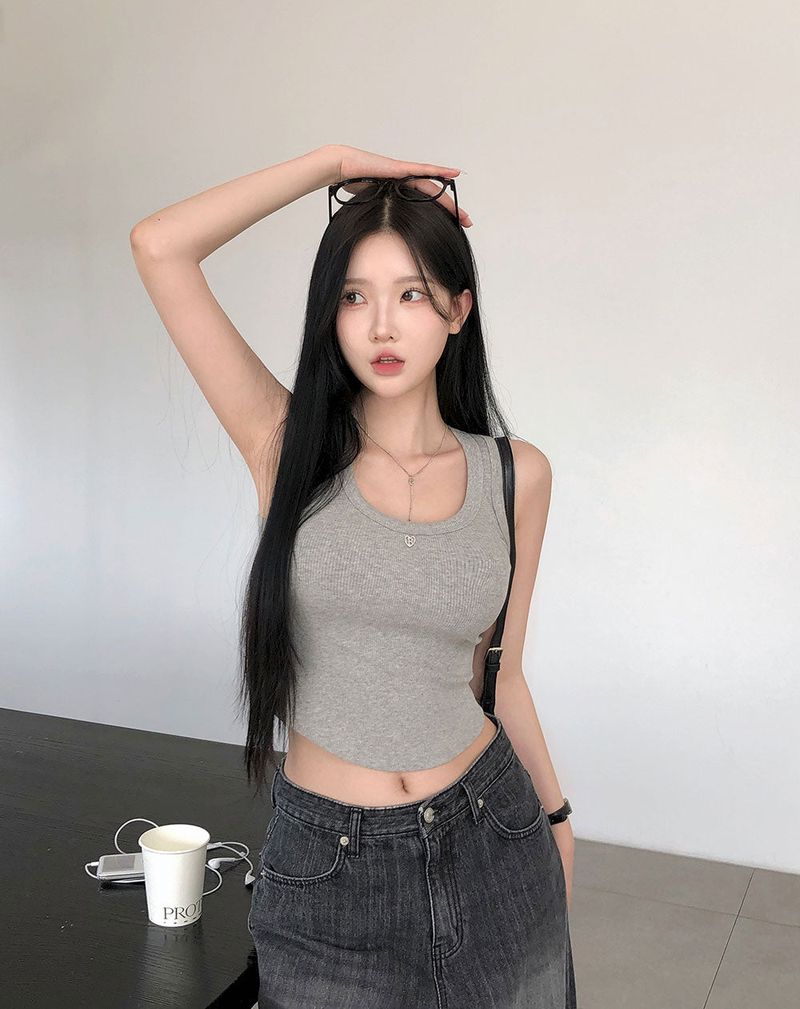 [BELLIDE MADE] HEART PENDANT RIB CAMISOLE