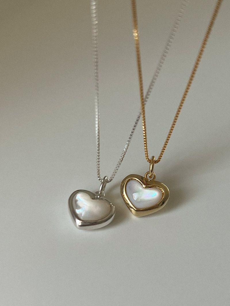 Loveholic necklace (silver)