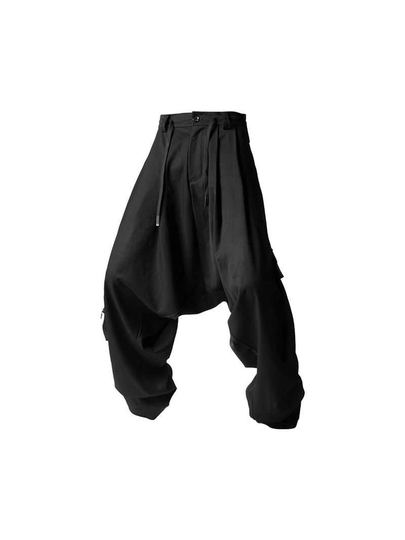 RELABEL（リレーベル）の「RELABEL Three-dimensional Composition (Reshaped) Low-rise Multi-fold Asymmetric Through-zip Multi-pocket Casual Suit Trousers（Pants）」