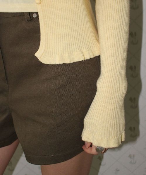 MATTE SHORTS