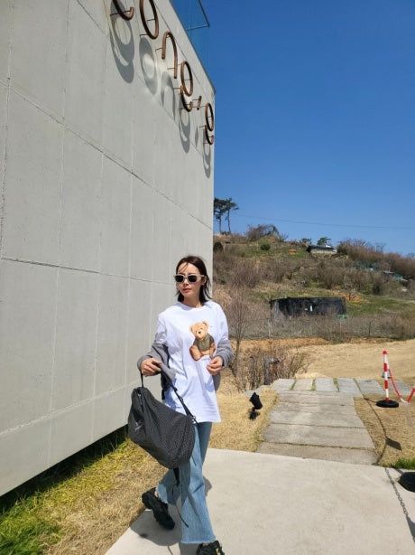 Realismo Teddy T-shirts