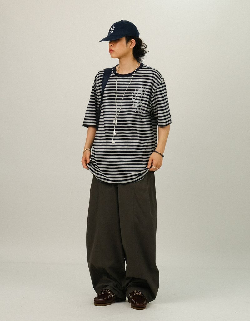 BEE Curved Line Pin-tuck Balloon Pants