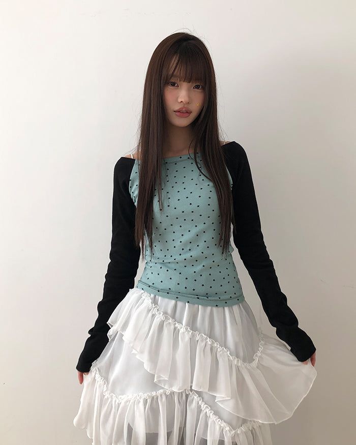 WONDER WONDER（ワンダーワンダー）の「ケオンオフショルダーピーチフリーススターTシャツ（トップス）」