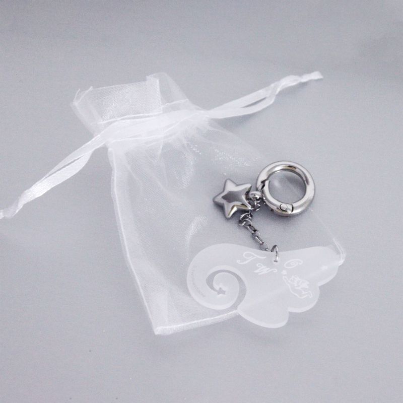 Angel wing keyring (Right)