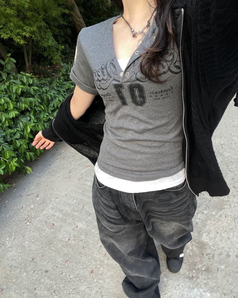 Vintage ten snap ribbed t-shirts