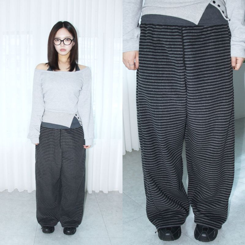 aoyu(アオユ)の「Bodle Stripe Knitwear Wide Banded Pants(Pants)」
