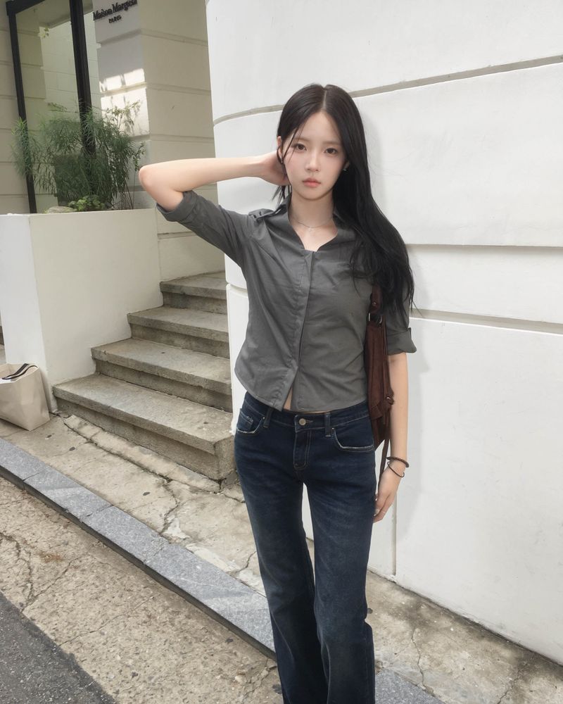 Fivi v neck shirts