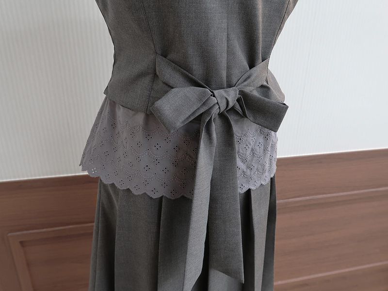 Cherish Bow Vest (grey)
