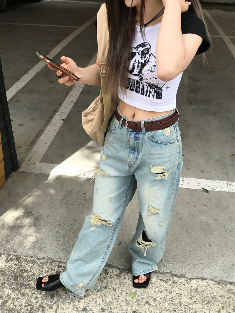 Selene crop T