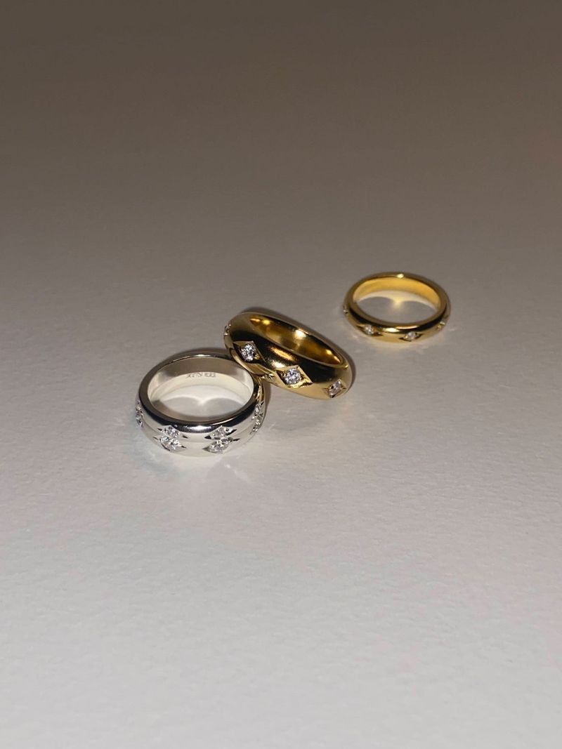 RHOMBUS CARVED RING (THIN/GOLD)