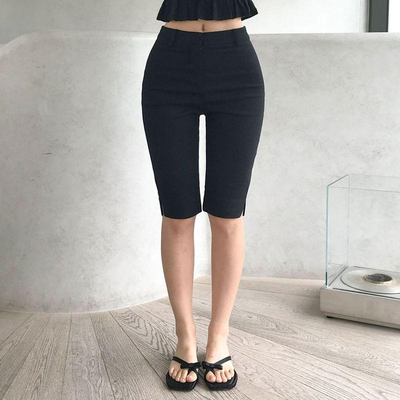 [MADE] Slit-filled biker capri pants