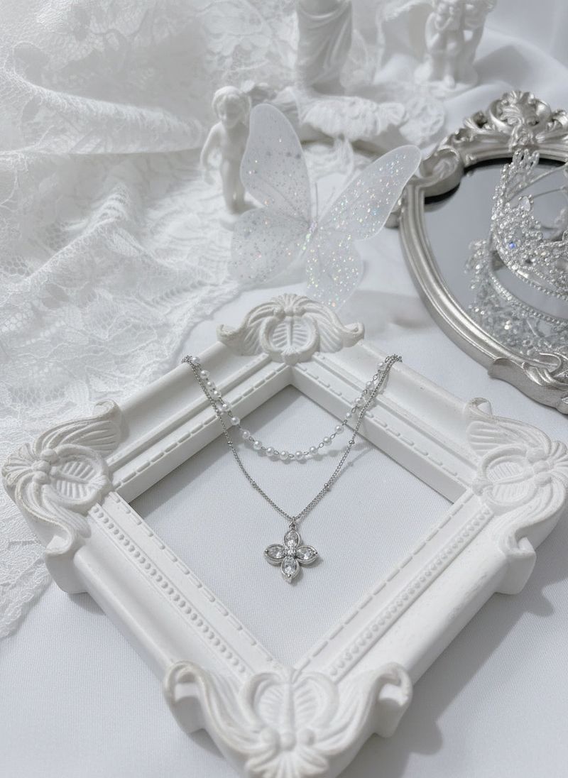 [NMIXX ジウ Necklace] ルナ ブロッサム レイヤード ネックレス - Silver color